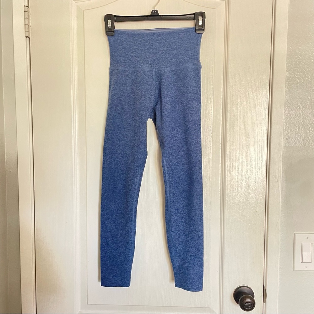 Lightly worn Beyond Yoga Capri leggings